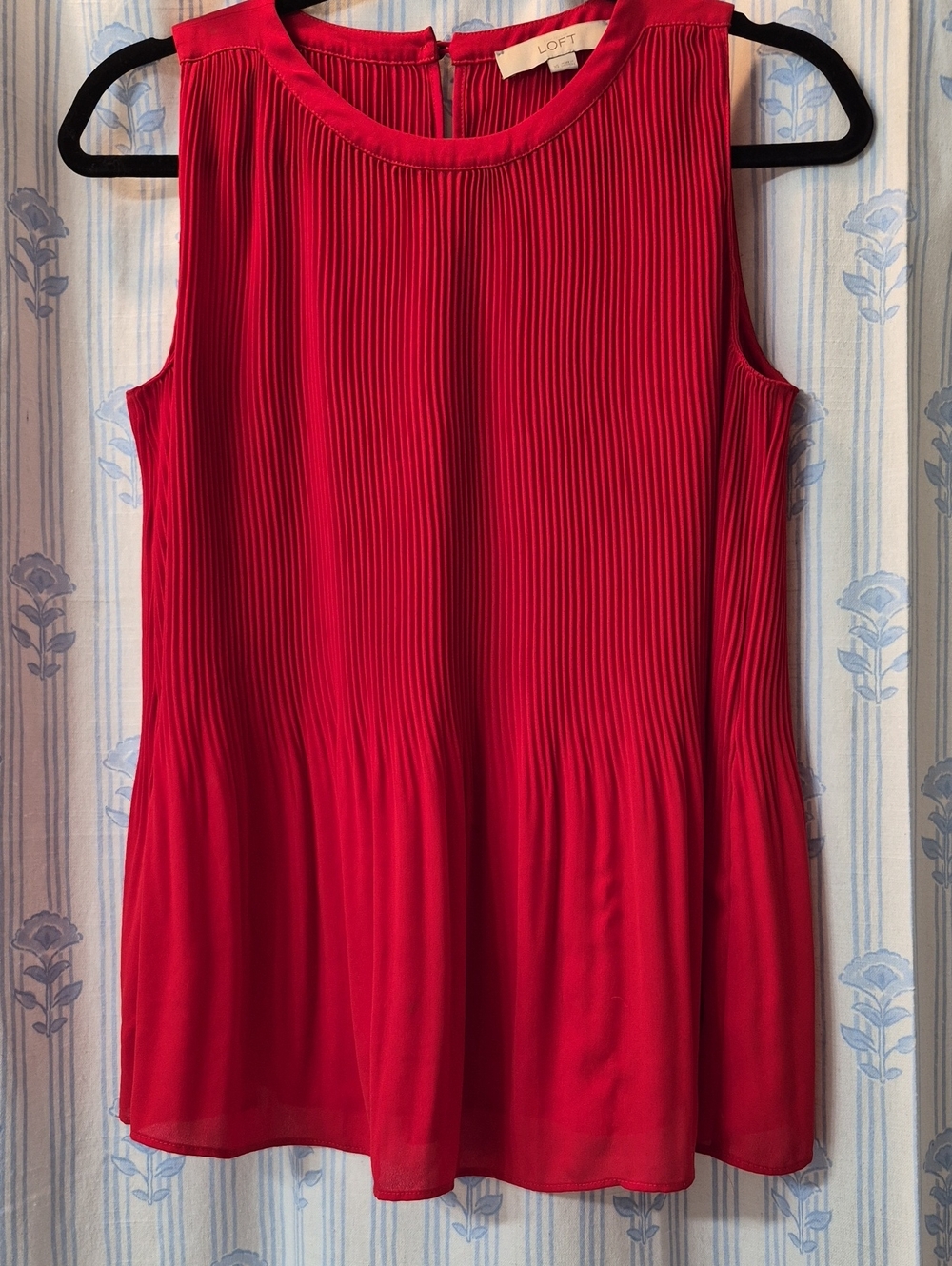 Ann Taylor Loft Red Ribbed pleated pedulum Flowy Tank Top Blouse Sz XS